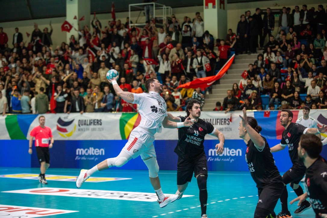 EHF Euro 2024 Qualifiers: Portugal vence e garante presença no próximo  Europeu – Federação de Andebol de Portugal