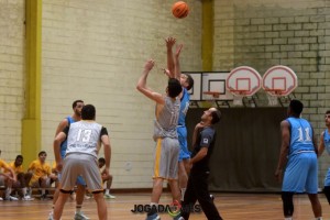 BAC / CROSSJOIN SOLUTIONS vs ESTORIL BASKET CLUBE